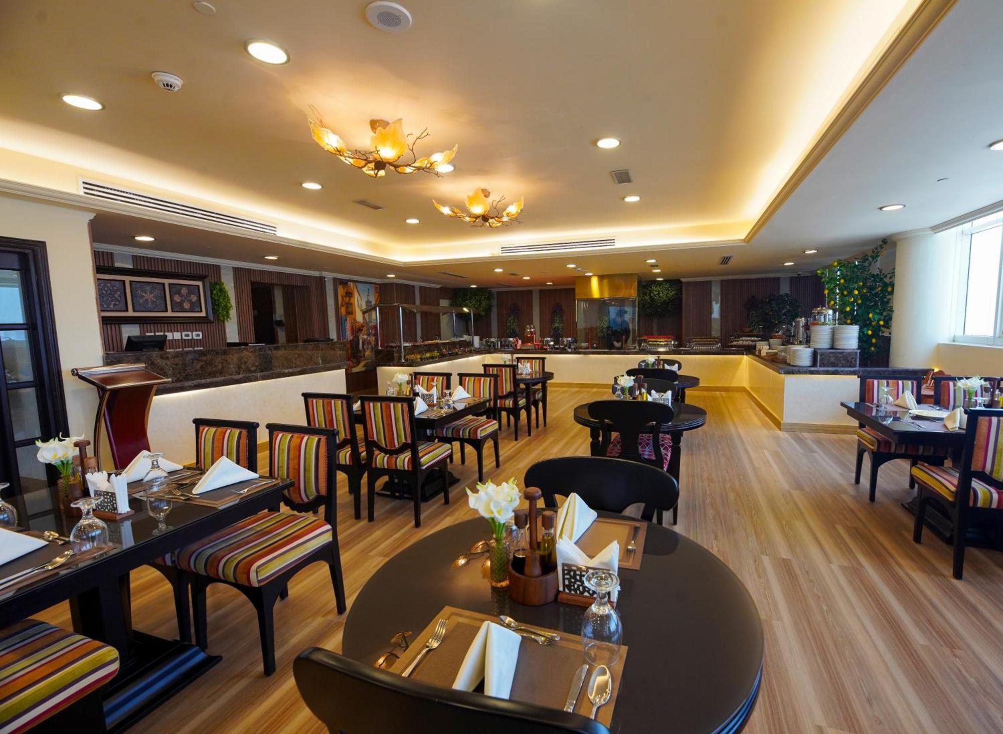 Grand Villaggio Hotel 阿布扎比 外观 照片